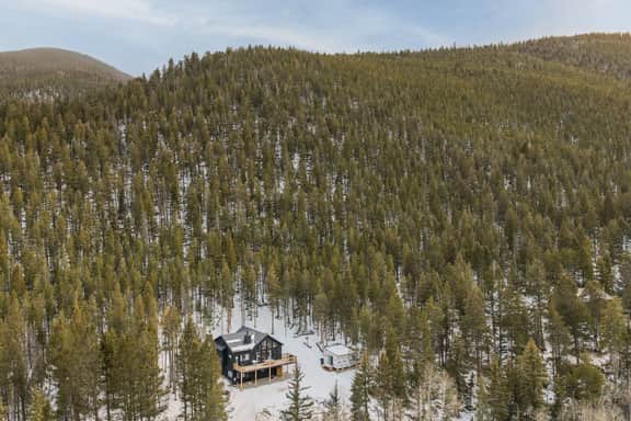 Mtn Chalet | Cedar Hot Tub | 2 Kings | Starlink
